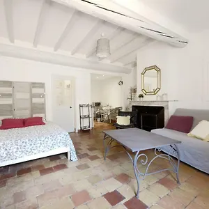 Apartment Ensoleille, Typique Centre Historique, Wifi, Aix-en-Provence